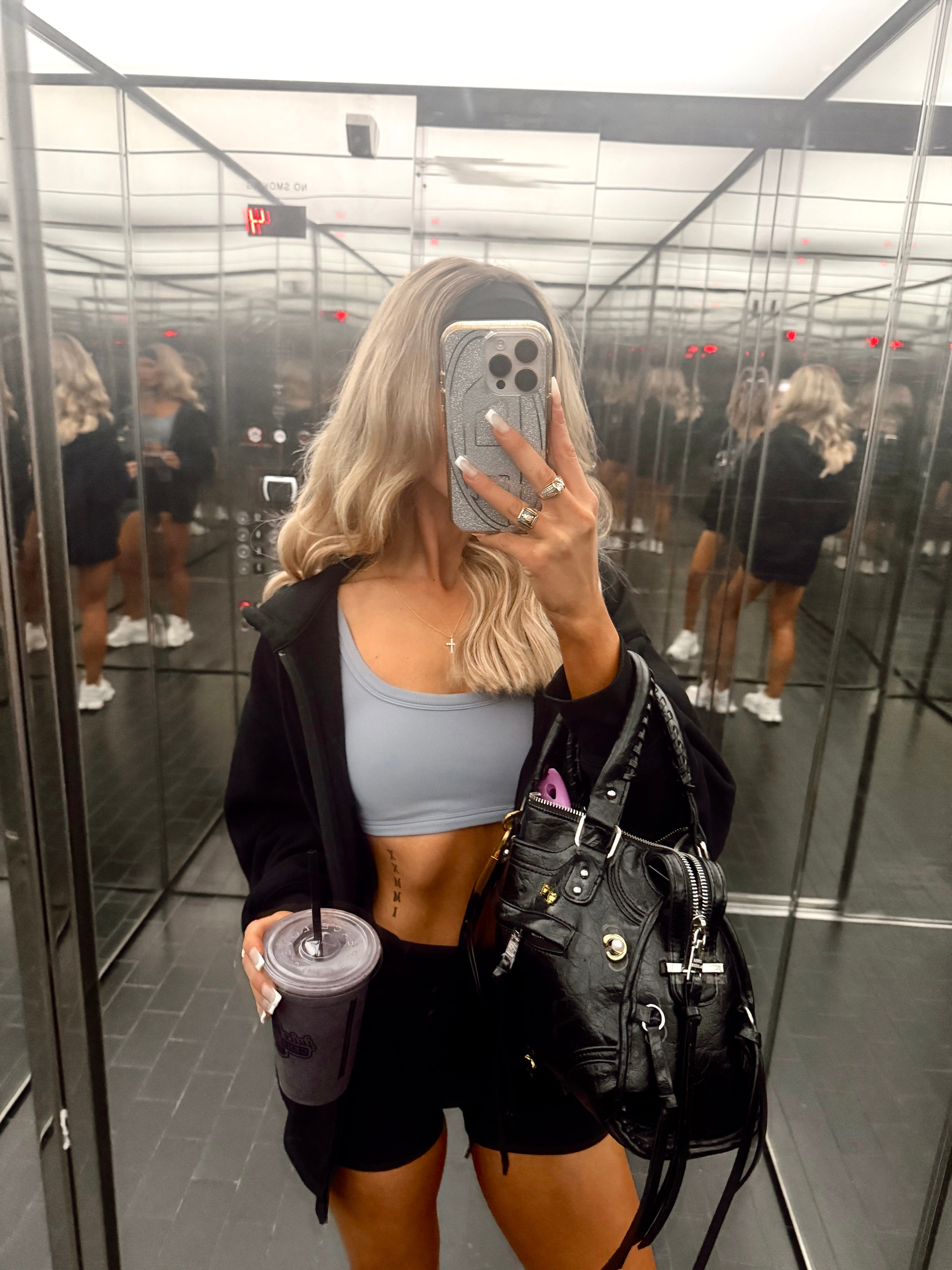 Ava Ribbed Sports Bra