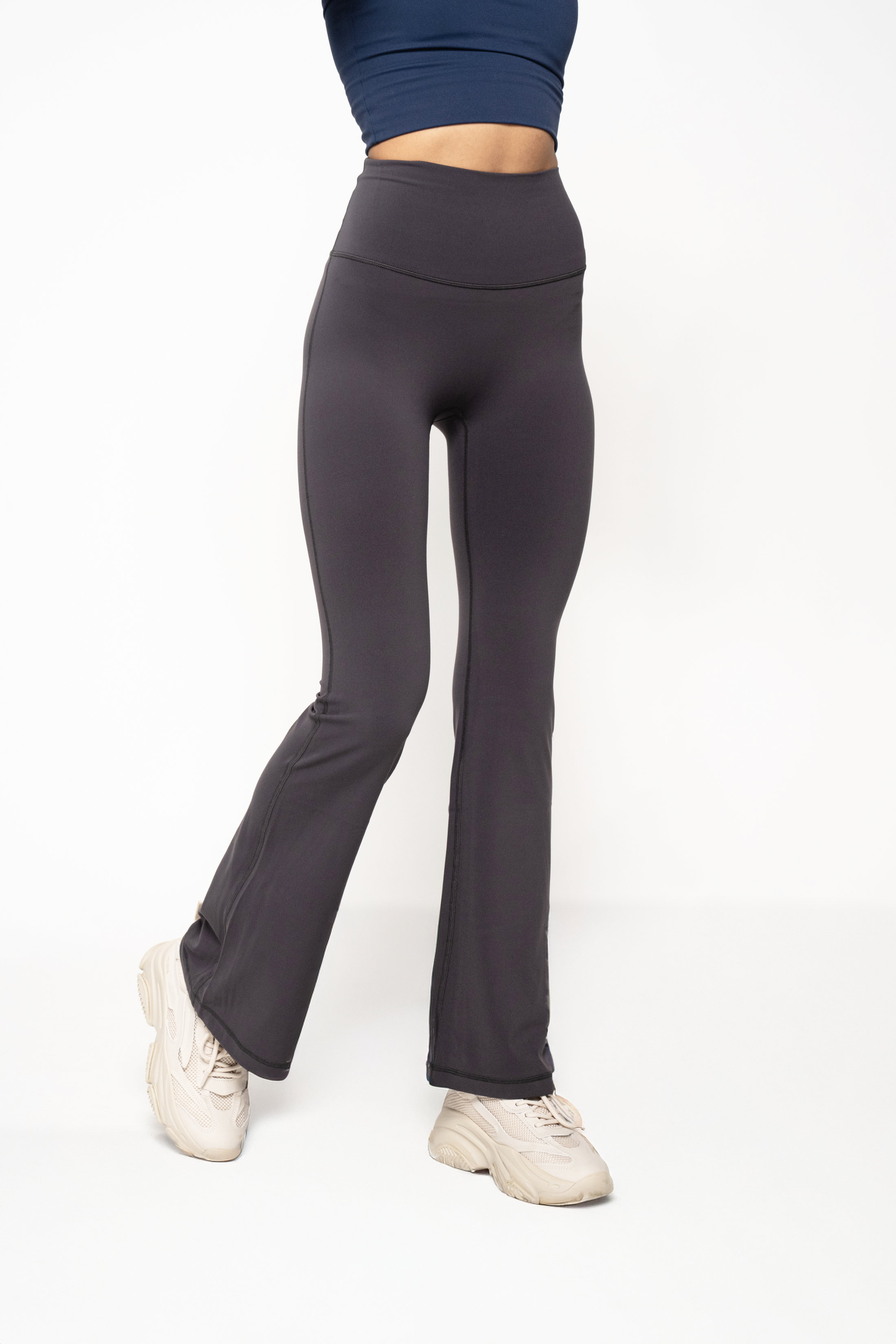 Everyday Flare Leggings — July Signature