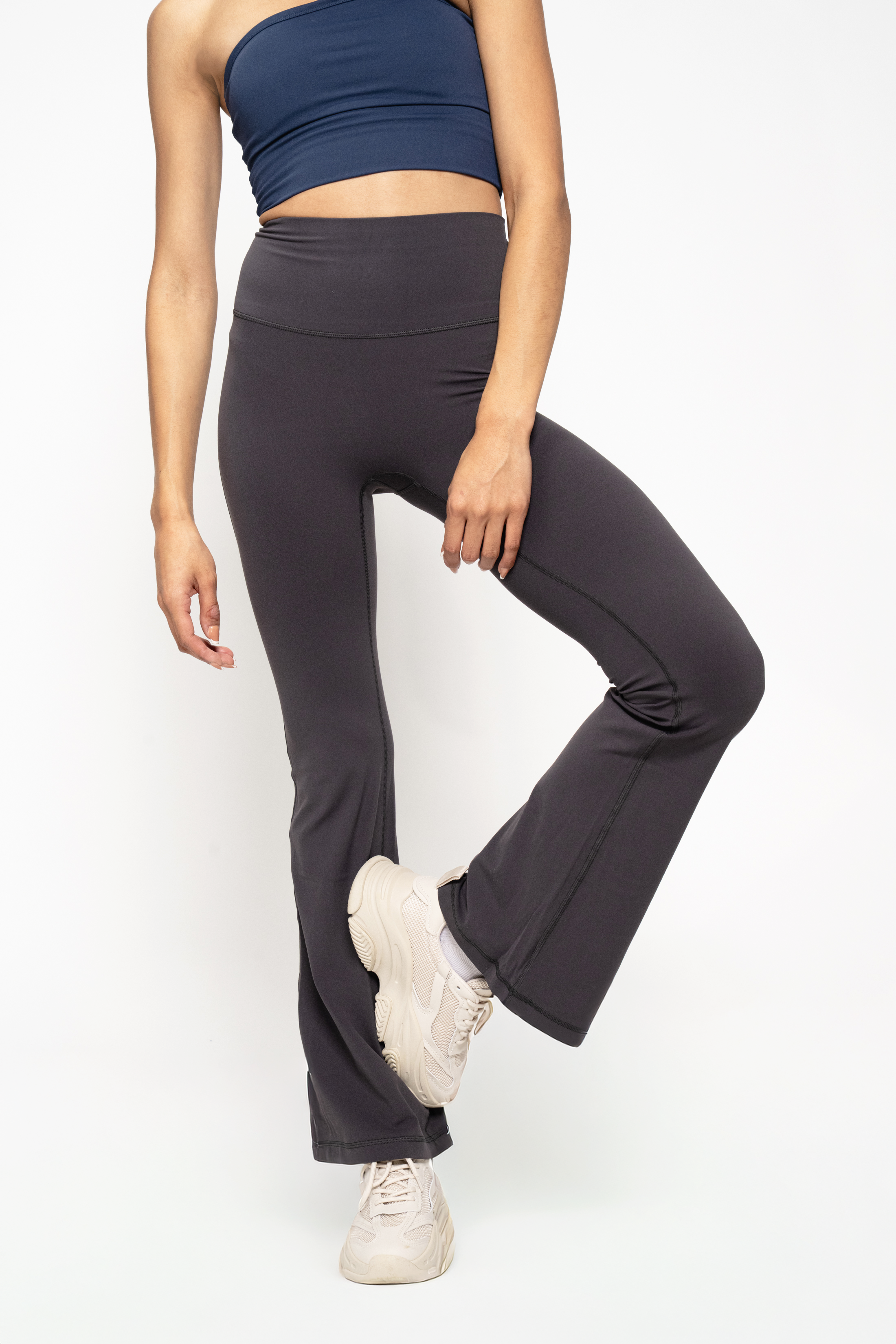 Everyday Flare Leggings — July Signature