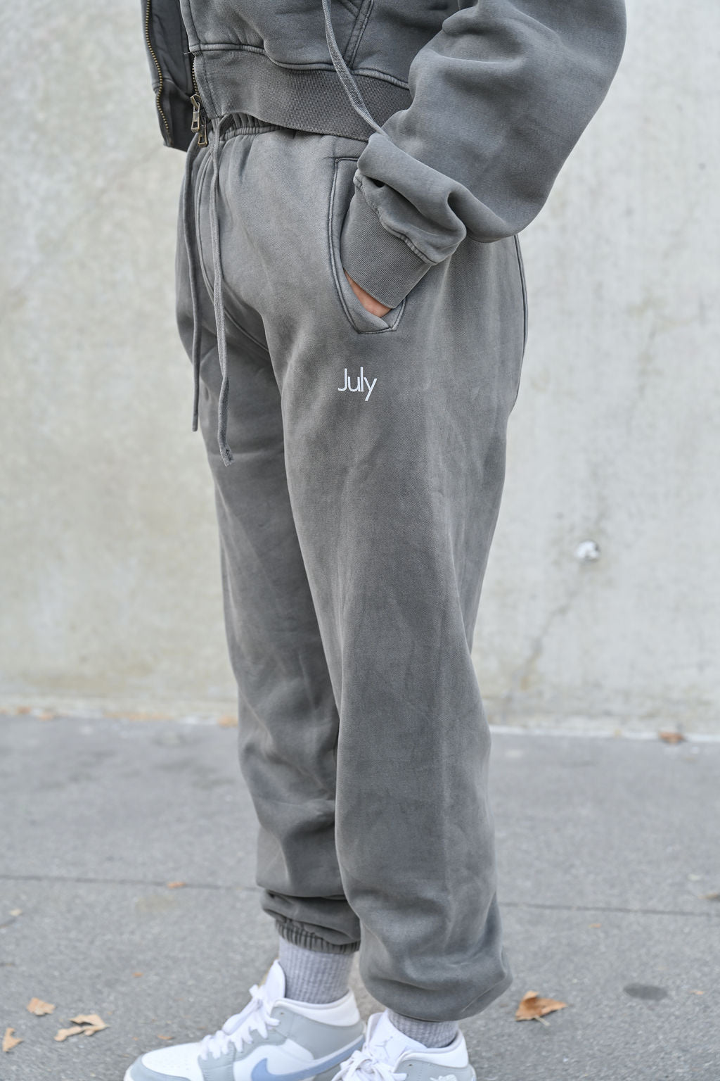 Heavy Vintage Fleece Joggers — July Signature